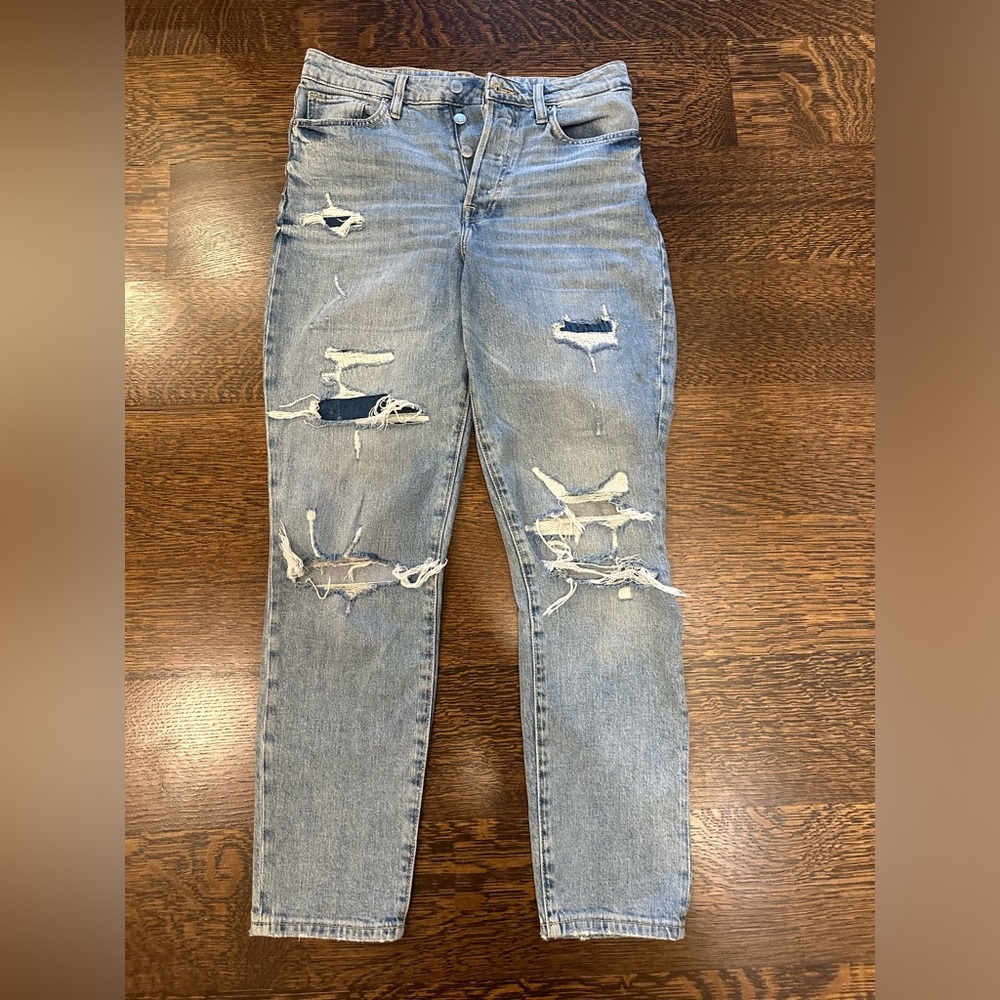 Ripped mom jeans